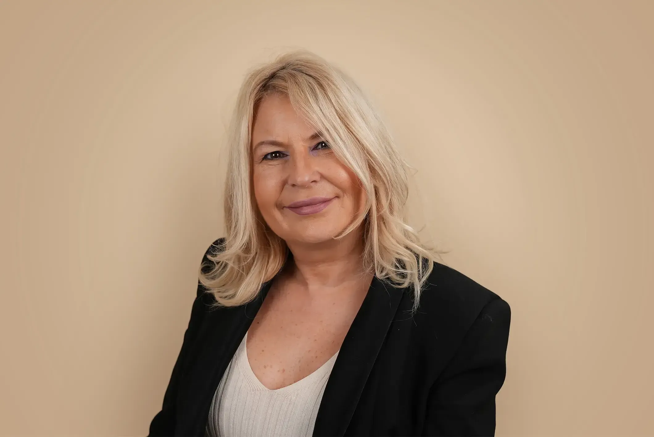 Cristina Parvulescu