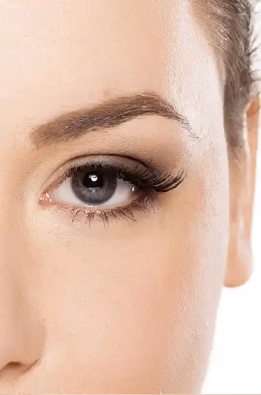 Después de microblading técnica pelo a pelo