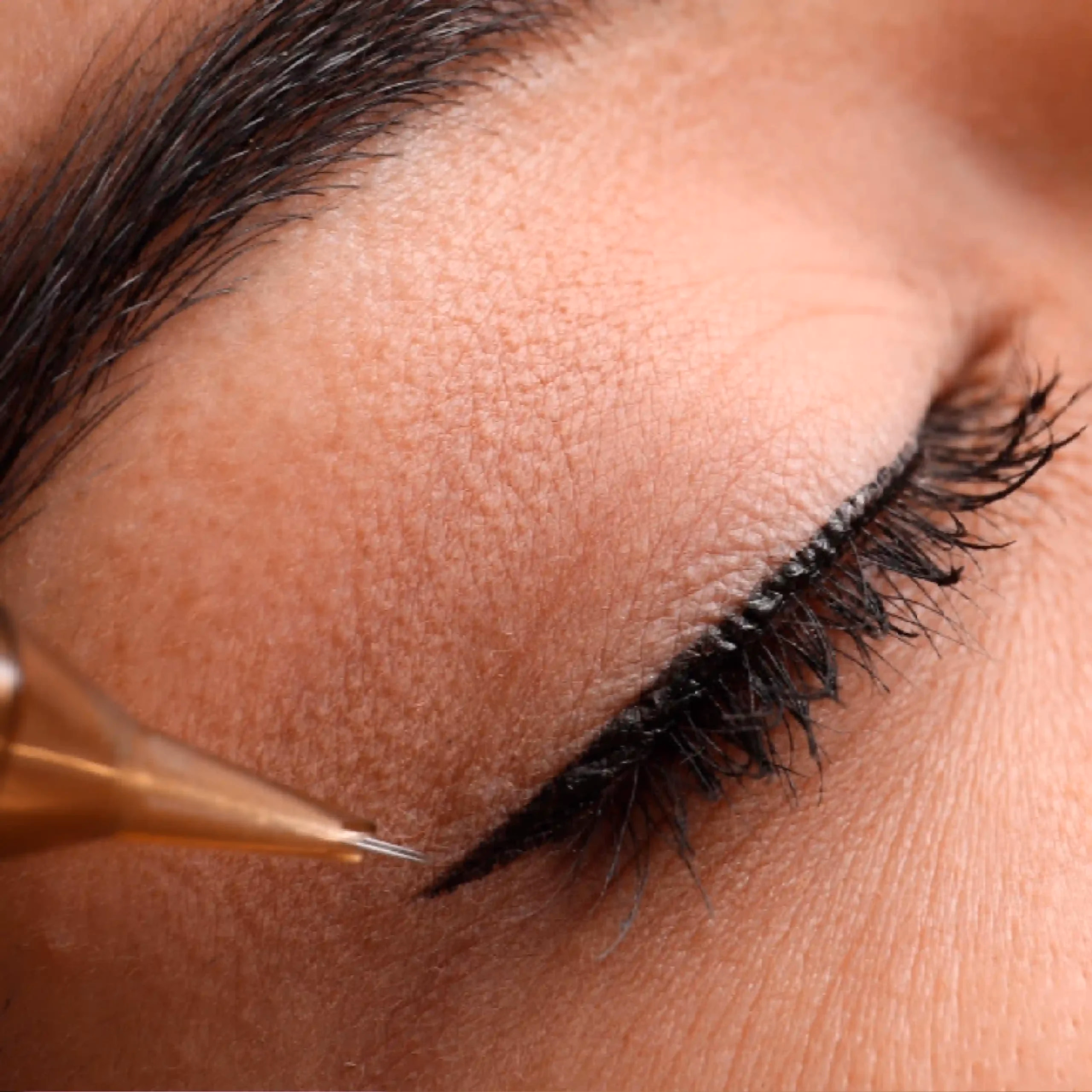 ¿Qué es el Micropigmentación Eyeliner?