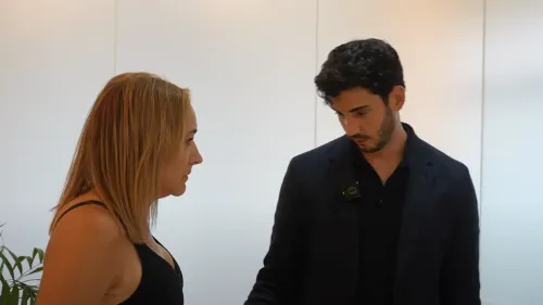 Aroa undergoes a mastopexy and a buttock fat transfer