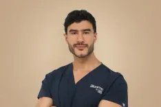 Dr. Álvaro Chaux